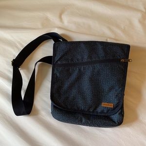 Eddie Bauer Connect Tech Bag - Dusted Indigo